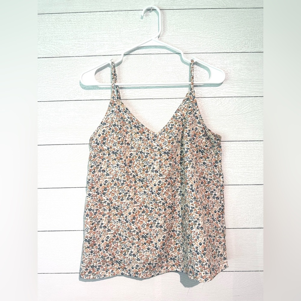 Shein Floral Print Tank Top With Lace On The Back!
